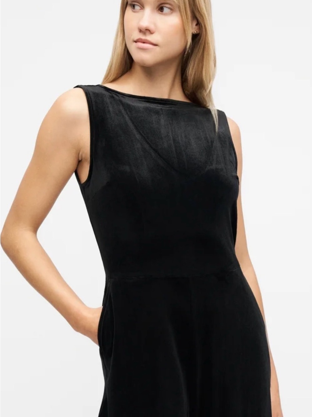 GAP Black Velvet/Velour Sleeveless Wide-Leg Jumpsuit M Tall